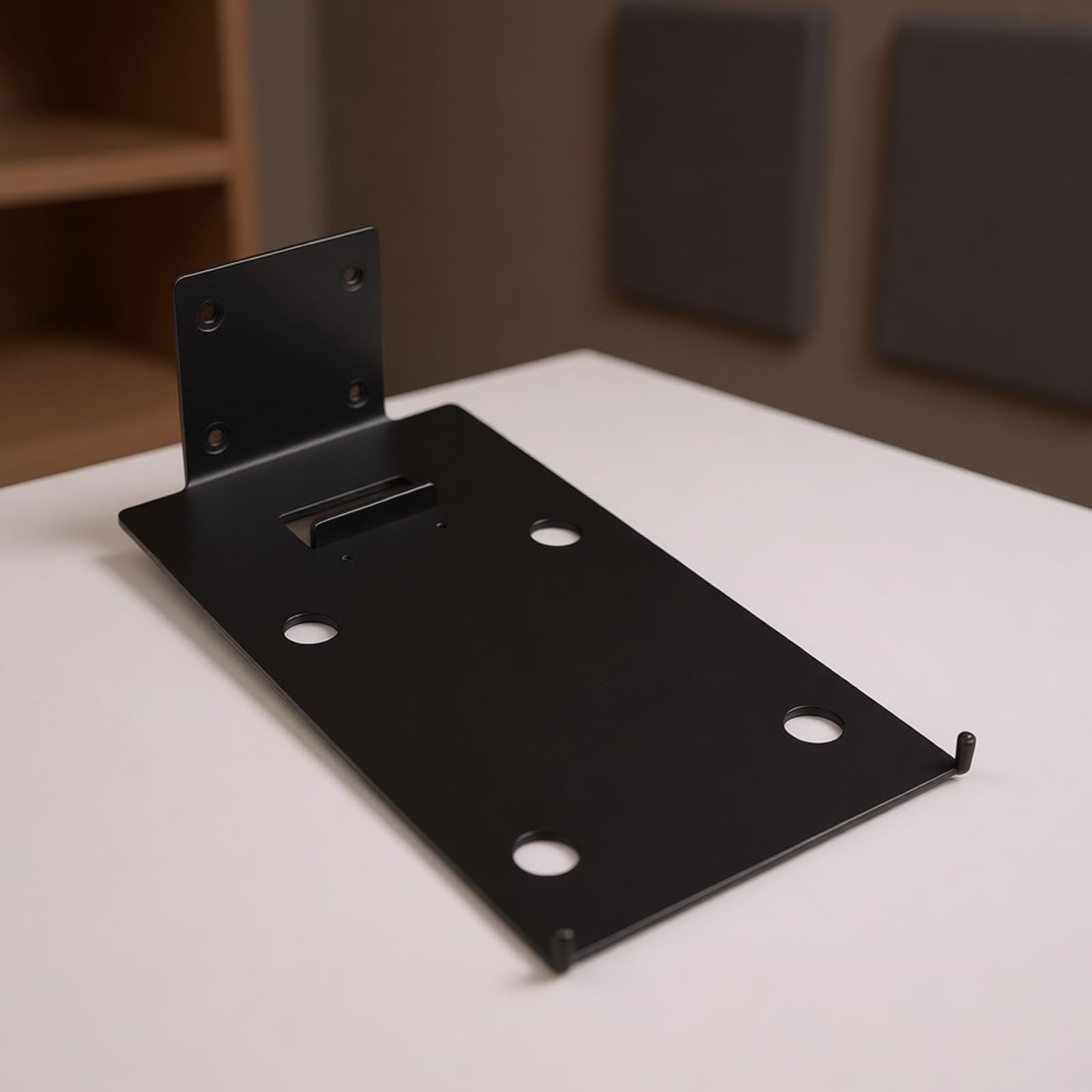 Elegante supporto acustico in metallo nero per Coda W Bookshelf Soundbar Staffa di montaggio a parete migliora l'ascolto per Coda W Soundbar Stand