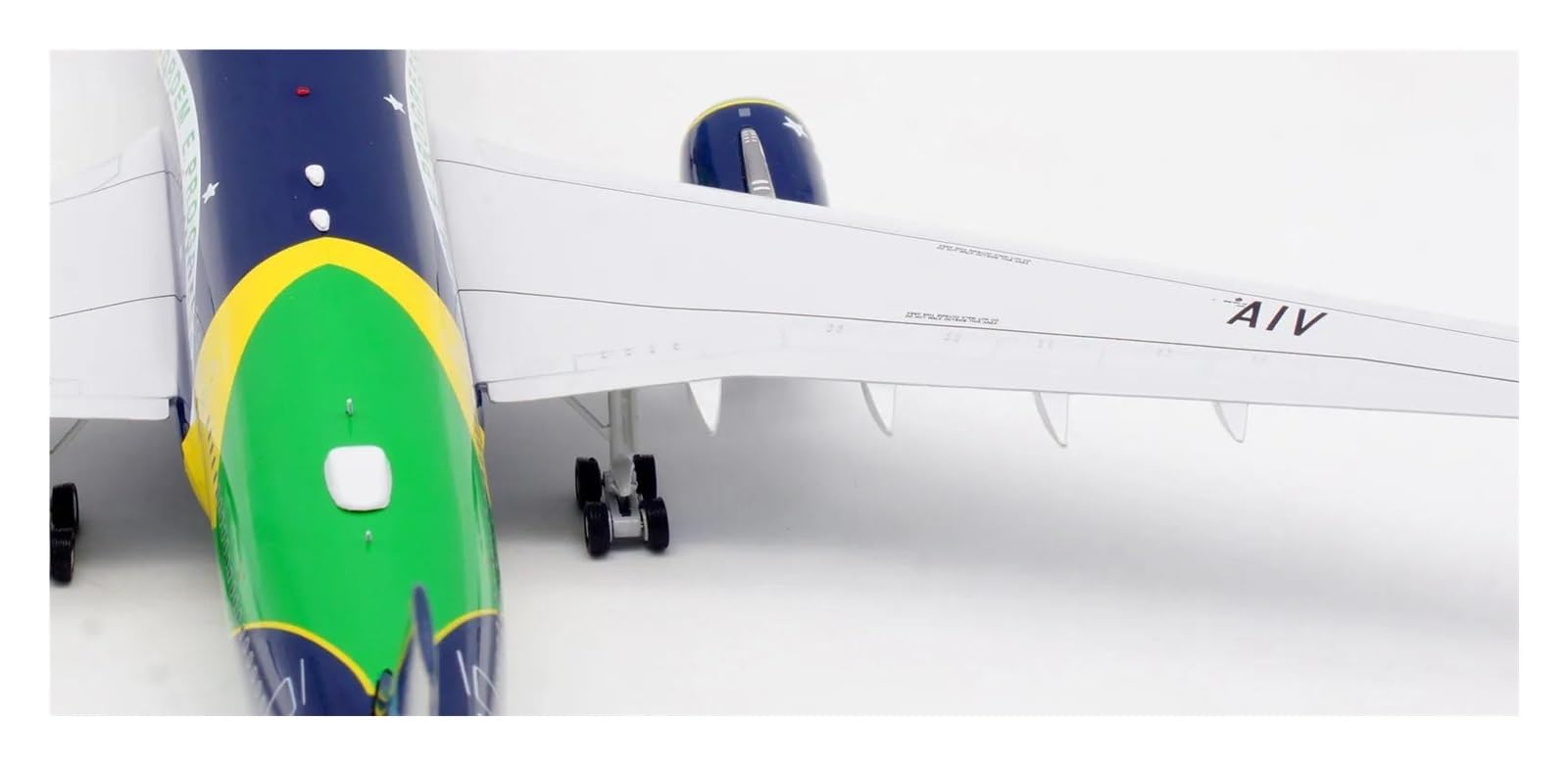 Aviones clásicos Antiguos IF332AD0523 Inflight 1:200 Azul Airlines A330-200 Avión Diecast Jet Modelo PR-AIV