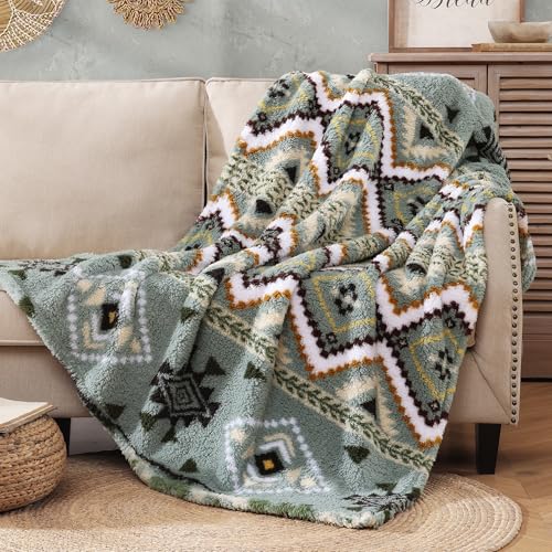CASAAGUSTO Boho Sherpa Throw Blanket, Aztec,Ultra Soft, Warm, Cozy, Plush, Thick Fleece Throw Blanket for Couch, Bed, Sofa (Olive Green 50 * 60 Inch)