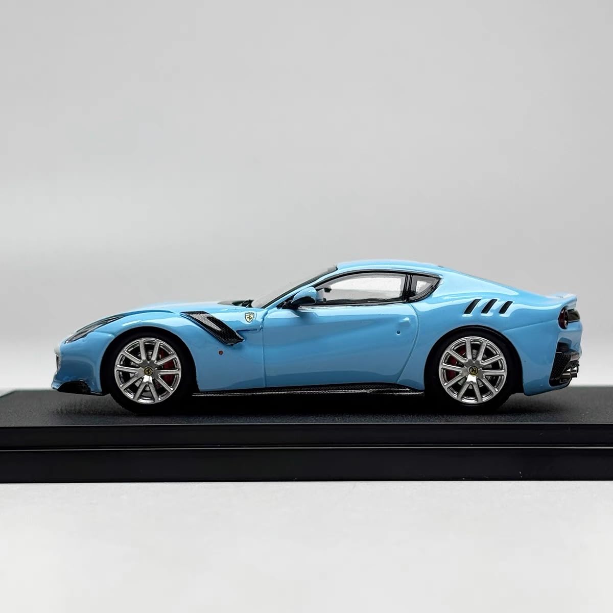 Amazon | 1/64 little toys フェラーリ F12 TDF ボンネット開閉可能