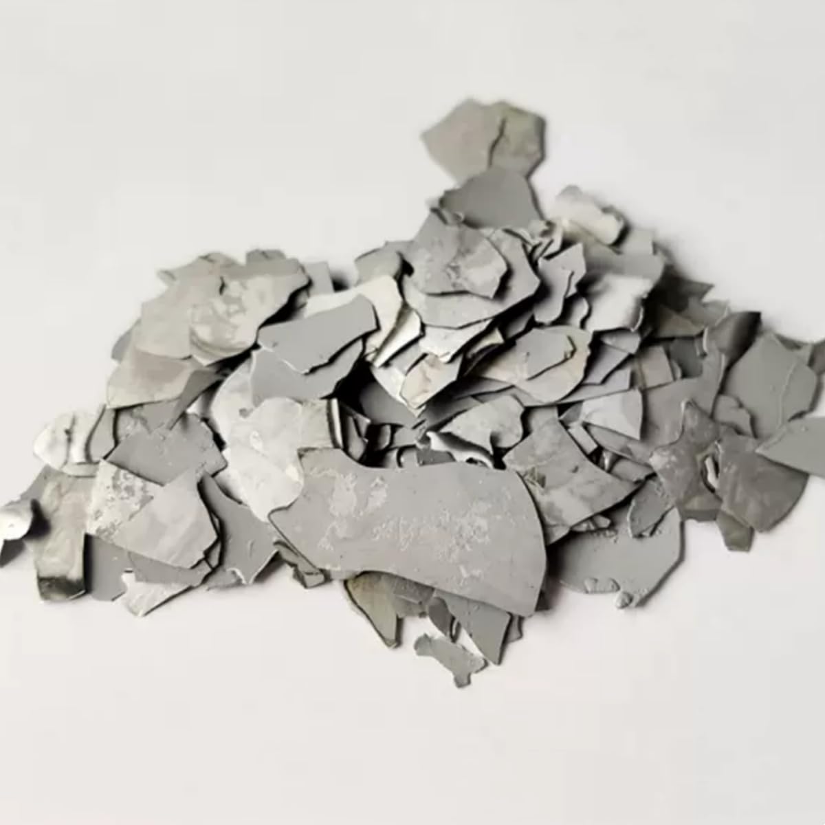 Hoja pequeña de cromo: cromo puro electrolítico Cr ≥ 99,95% for investigaciones y experimentos científicos(100 Grams)