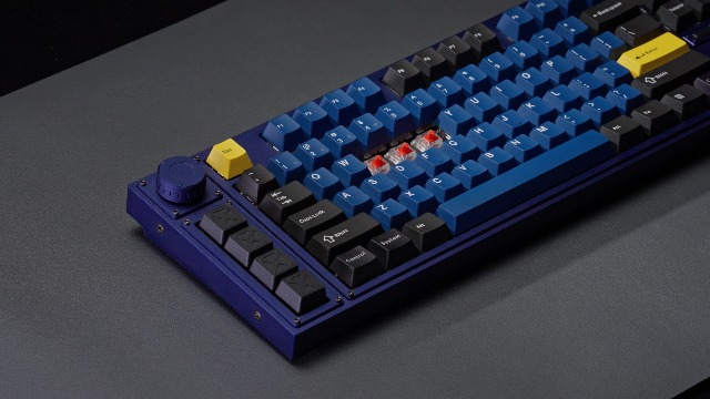 『美品』Lemokey L3 QMK/VIA カスタム メカニカルキーボード Lemokey L3 QMK/VIA Wireless Custom Mechanical Keyboard