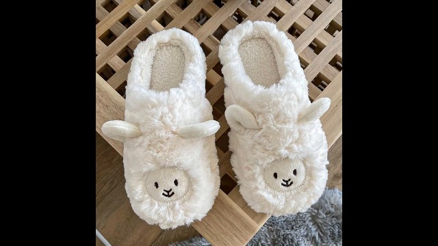 Pantoufles Chaudes Grises En Coton Pour Femme • Chaussons Univers