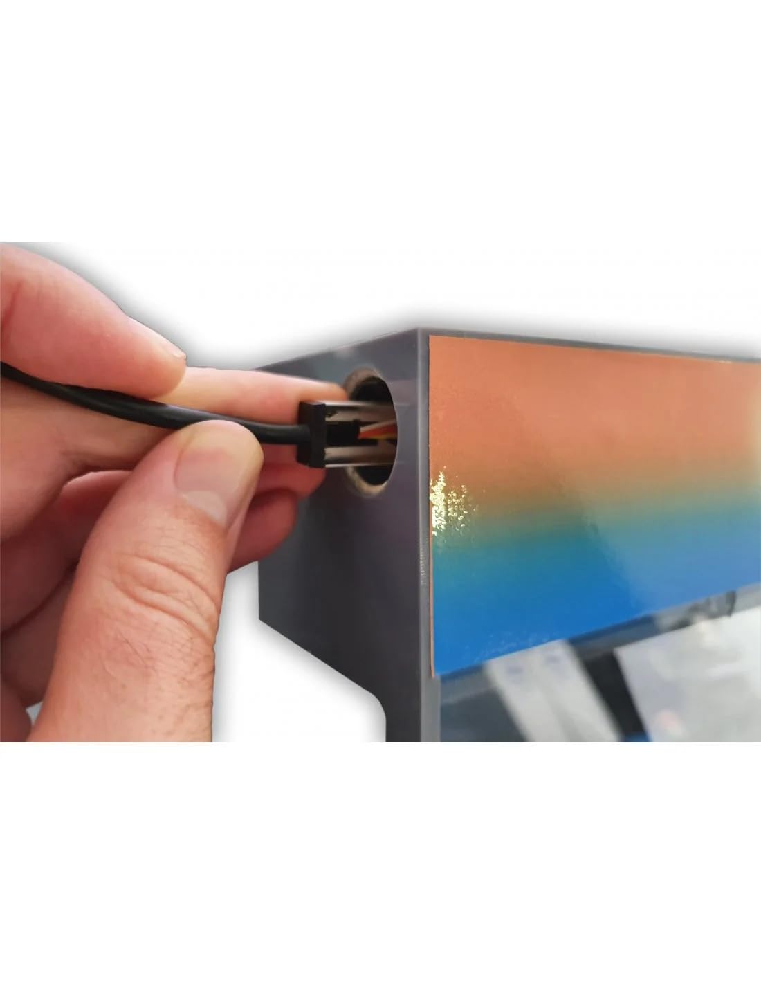 Cascada Acrílica empotrable LED RGB (Tira LED sustituible) Incluye Control Remoto y Transformador Varios tamaños (60 cm lengüeta 12 cm)