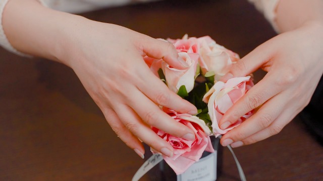 Amazon.com: XIAYAN Artificial Flower and Glass vase, Silk Rose