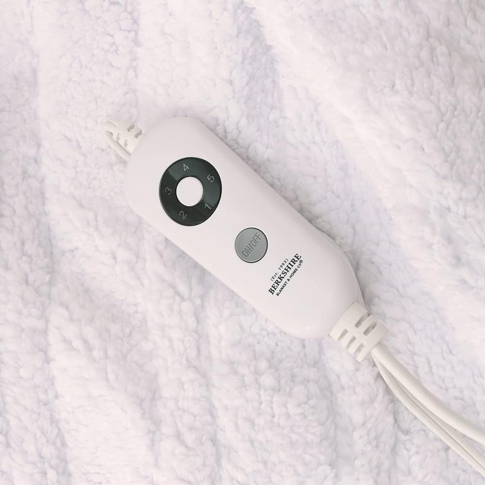 Review Berkshire Blanket Printed VelvetLoft Sherpa Heated Throw