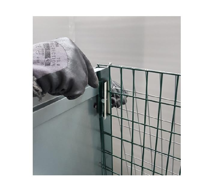Gabbia per Galline Ovaiole, con 3 Celle, può contenere circa 9 Galline. Robusta e Resistente Graziealle Struttura Bullonata.- Le Misure Sono Della Gabbia Montata-