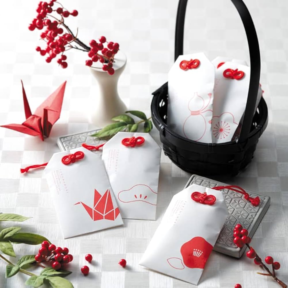 Aeeeri　どんぶり・おぼんセット　丼　COJICOJI　新品未開封 こじこじ どんぶり・おぼんセット 丼 COJICOJI コジコジ 新品未開封