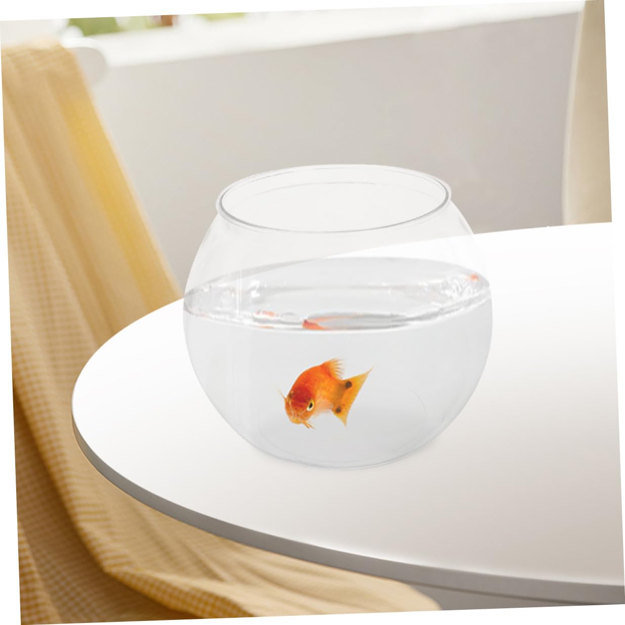 DOITOOL Tisch Aquarium Transparent Mittlere Größe aus Robustem Kunststoff Kugelförmige Fischschale als Schreibtischdekoration Mikrolandschafts Aquarium für Goldfisch und Zucht