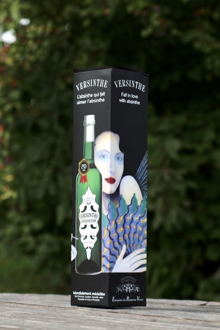 Absinth, "Versinthe Classique 20ans" aus der Provence, Frankreich, Geschenkbox mit Absinthlöffel. 0,7 L, 45 % Vol.