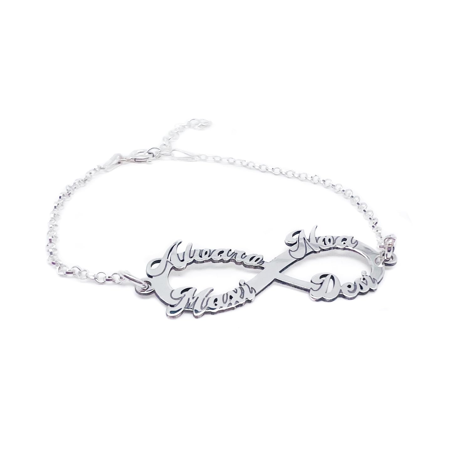 Pulsera Infinito Personalizada para Mujer con 4 Nombres – Plata de Ley 925/1000 – Medidas: 38x12mm - Hecha a Mano en Málaga – Regalo Día de la Madre y Navidad Modelo 2025
