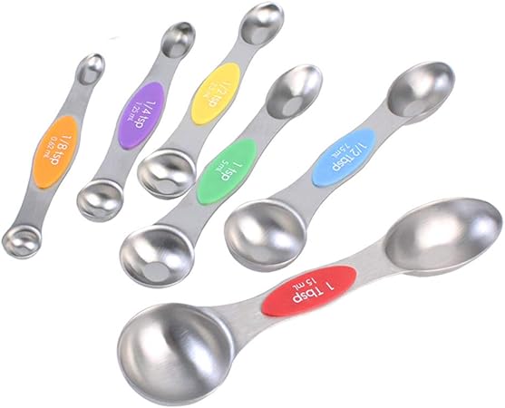 Amazon Caliamary 計量スプーンセット 磁気ミリリットル計量スプーン ステンレススチール かわいいミニティースプーン キッチン用 計量スプーン 6つの金属製計量スプーン 乾燥および液体成分用 Caliamary 計量スプーン