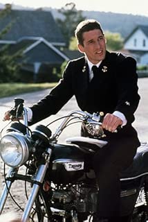 Richard Gere in An Officer and a Gentleman 11x17 Mini Poster - coolthings.us