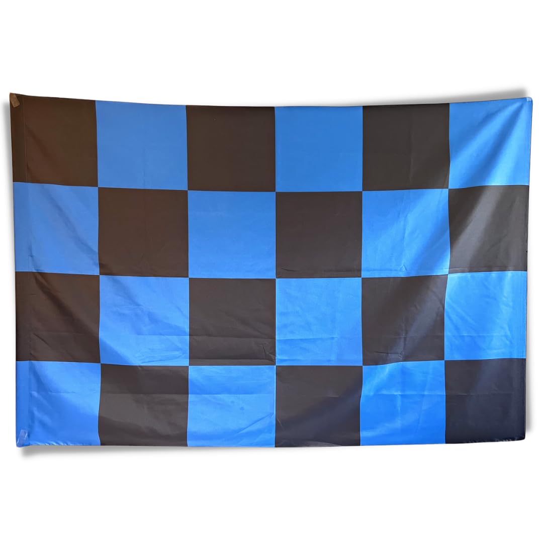 NARAMAKI® Bandiera Scacchi Neri E Azzurri 90x150cm - Made in Italy - Bandiera Int Scacchiera in Poliestere con Passante per Asta Nera ED Azzurra - Campinato di Calcio 2025