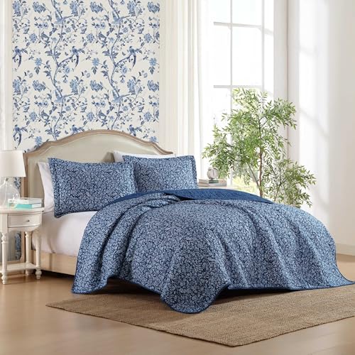 Laura Ashley Elaina Blue King Quilt Set with Matching Shams