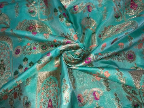 Tissu brocart de soie menthe 111,8 cm pour structurer un vêtement flou