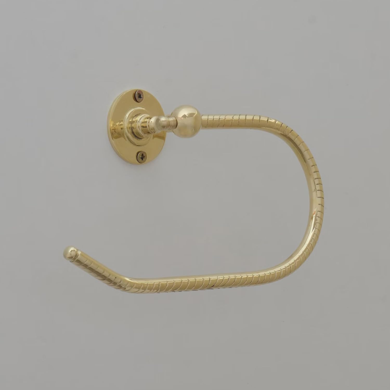 Handmade Brass Towel Ring – Vintage Wall-Mounted Towel Holder for Bathroom or Kitchen, Solid Unlacquered Brass with Hand Engraved Finish