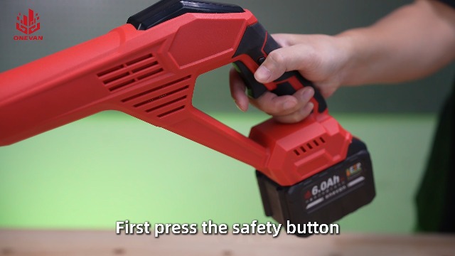 Amazon.co.jp: ONEVAN電動除雪機【方向調整プレート&補助ソリ付き