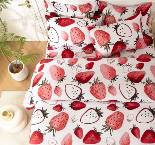 SDY 7PCS Strawberry Comforter and Sheet Set Queen Size, Cute Kawaii Pink Bedding Set for Girls, Kids Includes 1*Comforter,1* Flat Sheet, 1*Fitted Sheet,2*Pillowcases and 2*PillowcaseShams