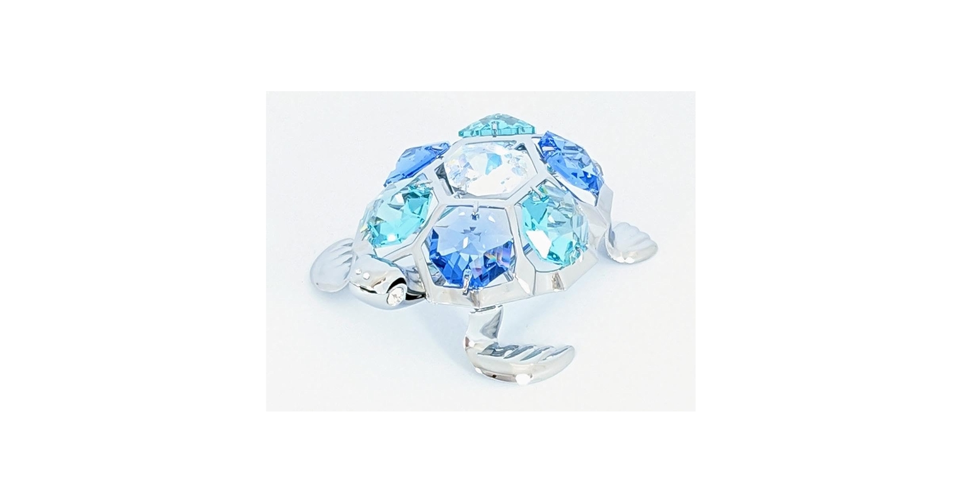 【SWAROVSKI】子亀の置物　２個セット（説明書、お買上証明書、台座の鏡付） SWAROVSKI】子亀の置物 2個セット（説明書、お買上証明書、台座の
