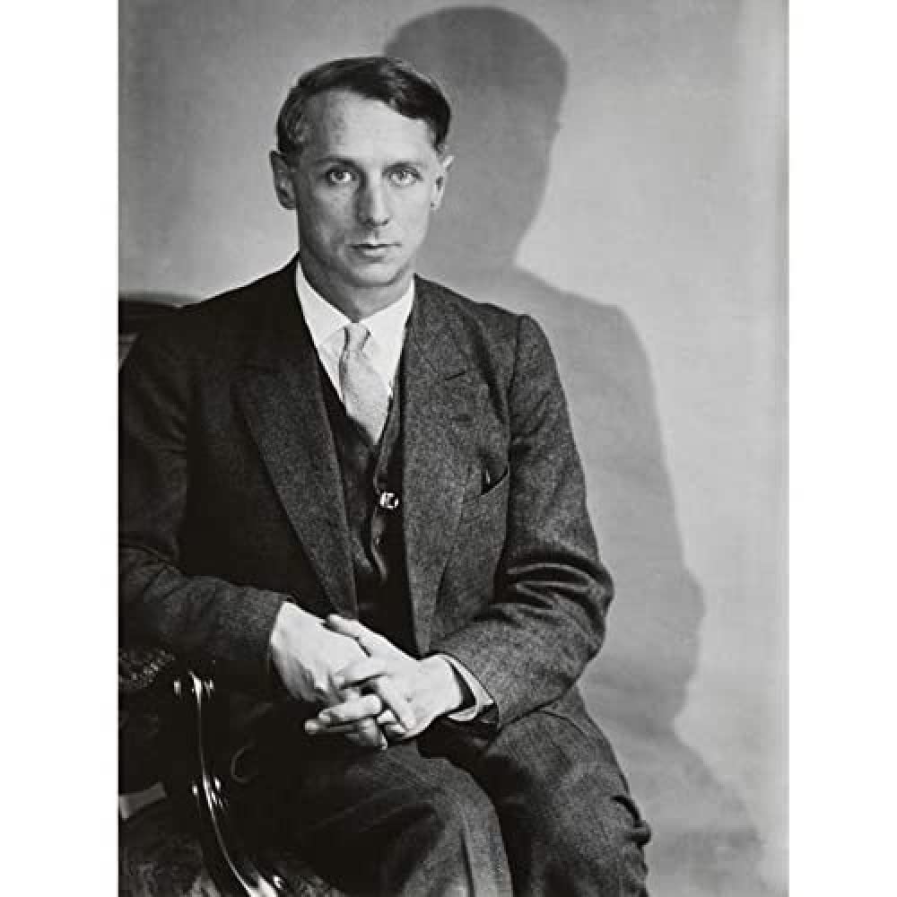 Artery8 Abbott Max Ernst Painter Portrait Photo Wall Art Print : Timeless Black and White Photograph for Study or Studio Artistic Decor for Surrealism Enthusiasts