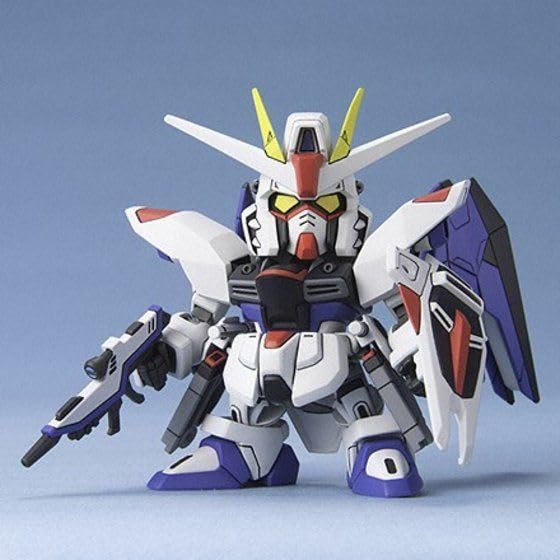Amazon.com: Bandai 5057594 Freedom Gundam Bb#257 Sd Model Kit