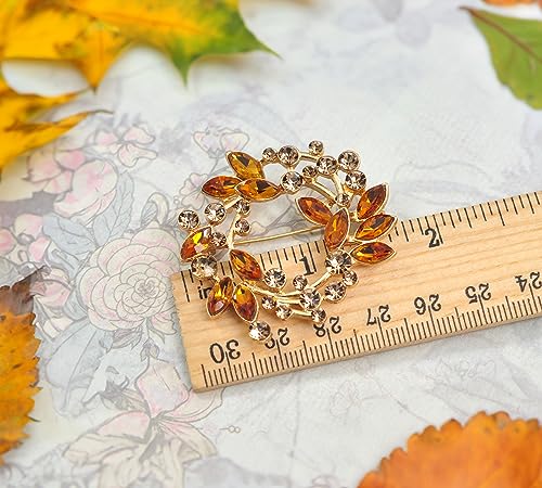 Image of Gyn&Joy Clear Crystal Rhinestone Floral Wreath Pin Brooch BZ005
