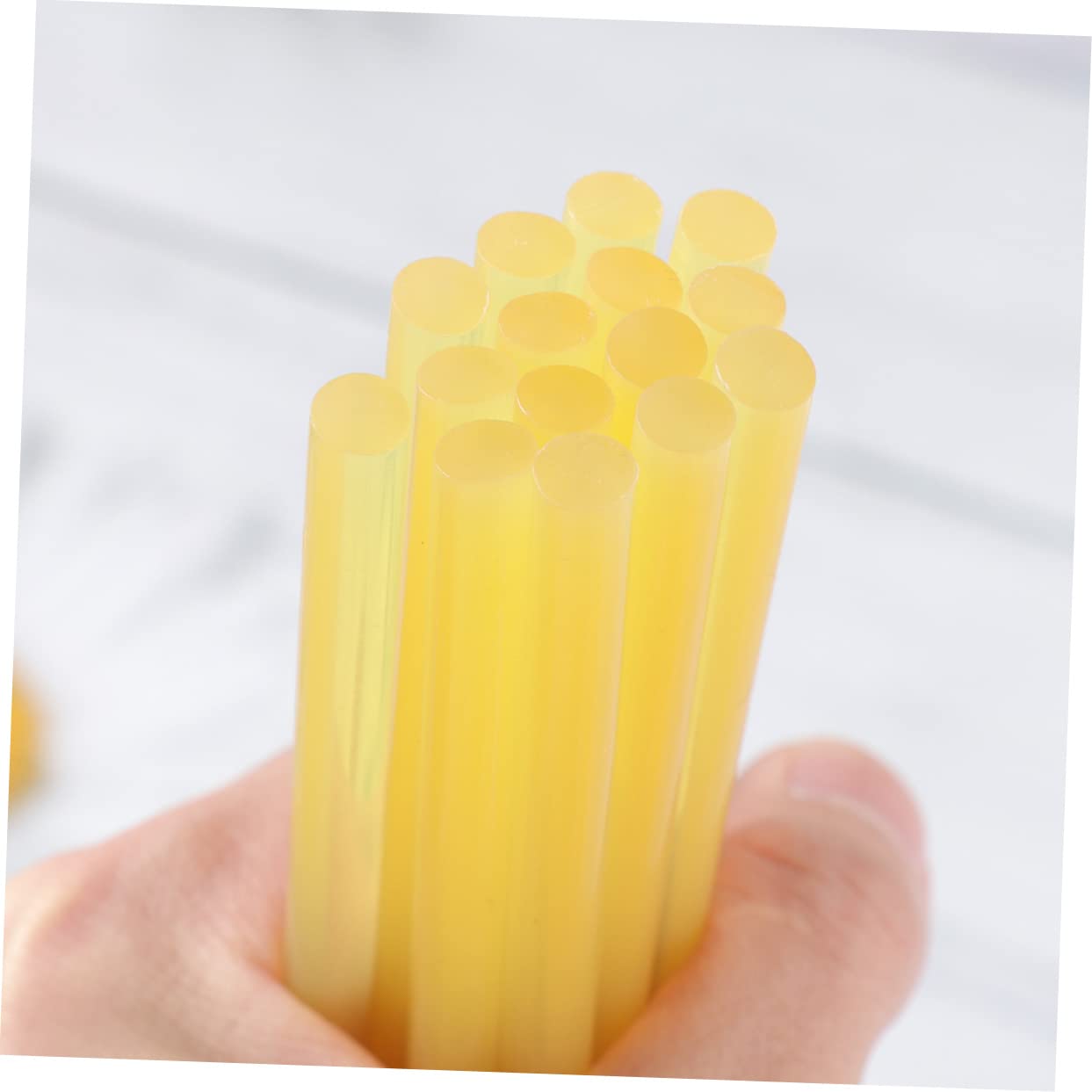 jojofuny 100 Pièces Bâtons de Colle Thermofusible Jaune Adhésif Fort Flexibles et pour Réparation Maison et Atelier