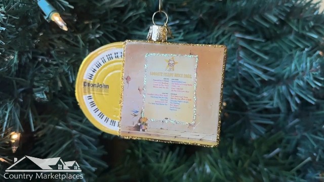 Amazon.com: Old World Christmas Goodbye Yellow Brick Road Album