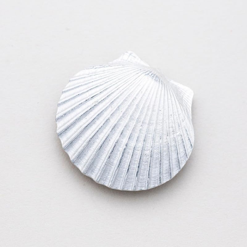 DANFORTH Seahorse Fridge Magnet Pewter, Strong Refrigerator Magnet, Handcrafted Ocean Design, Handmade in USA, Perfect Travel Souvenir and Gift, Home Office Kitchen Decoration Keepsake