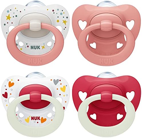 NUK Signature Day & Night Babyschnuller | 0-6 Monate | Beruhigt 95 % der Babys | Silikonschnuller in Herzform | Leuchtet im Dunkeln | Herzen | 4 Stück