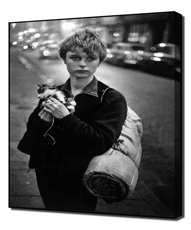 Bruce Davidson Girl with kitten London England 1960 - Canvas Art
