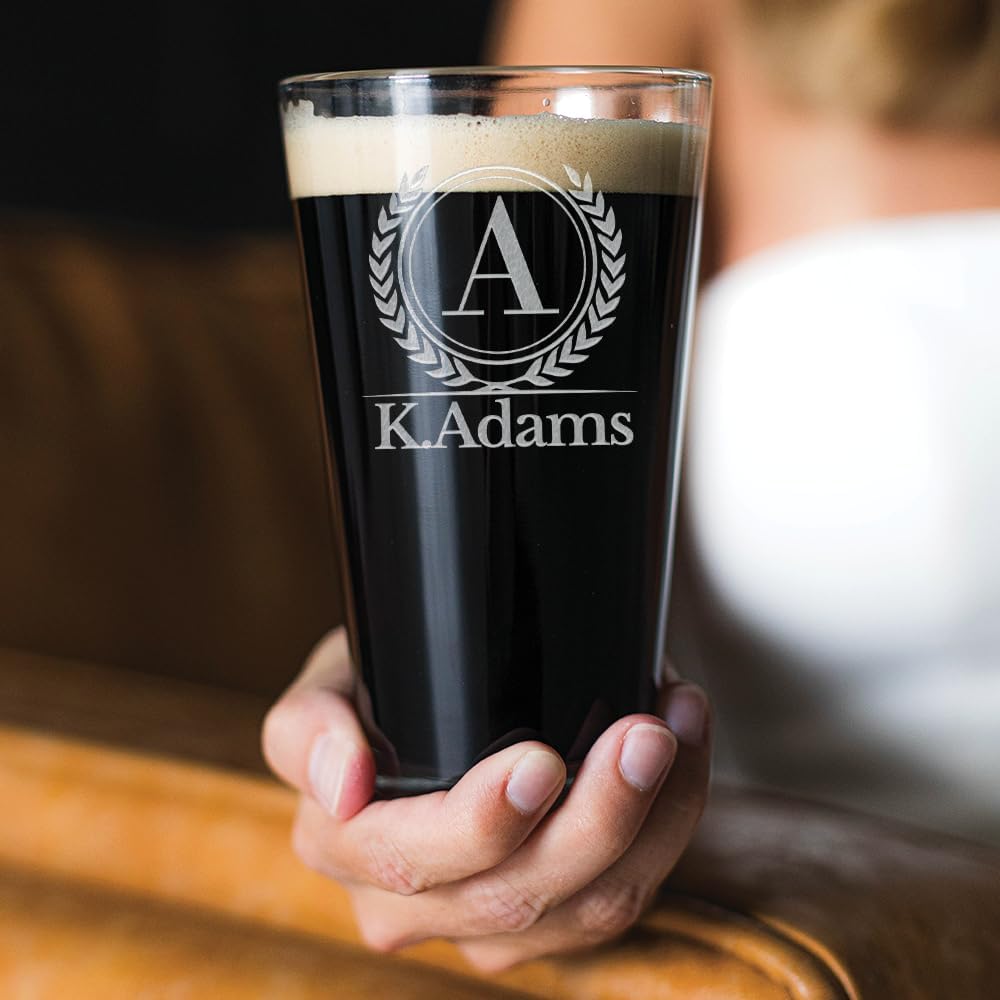Personalized 16oz Beer Pint Glass - Custom Engraved Monogram Beer Pint with Name, Gifts for Men, Dad, Wedding, Birthday, Father's Day and Groomsmen, Friend, Graduation, Husband (Beer Pint)