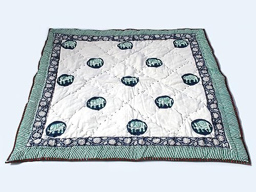 Couvre-lit en coton Kantha floral pour illuminer la chambre de bébé