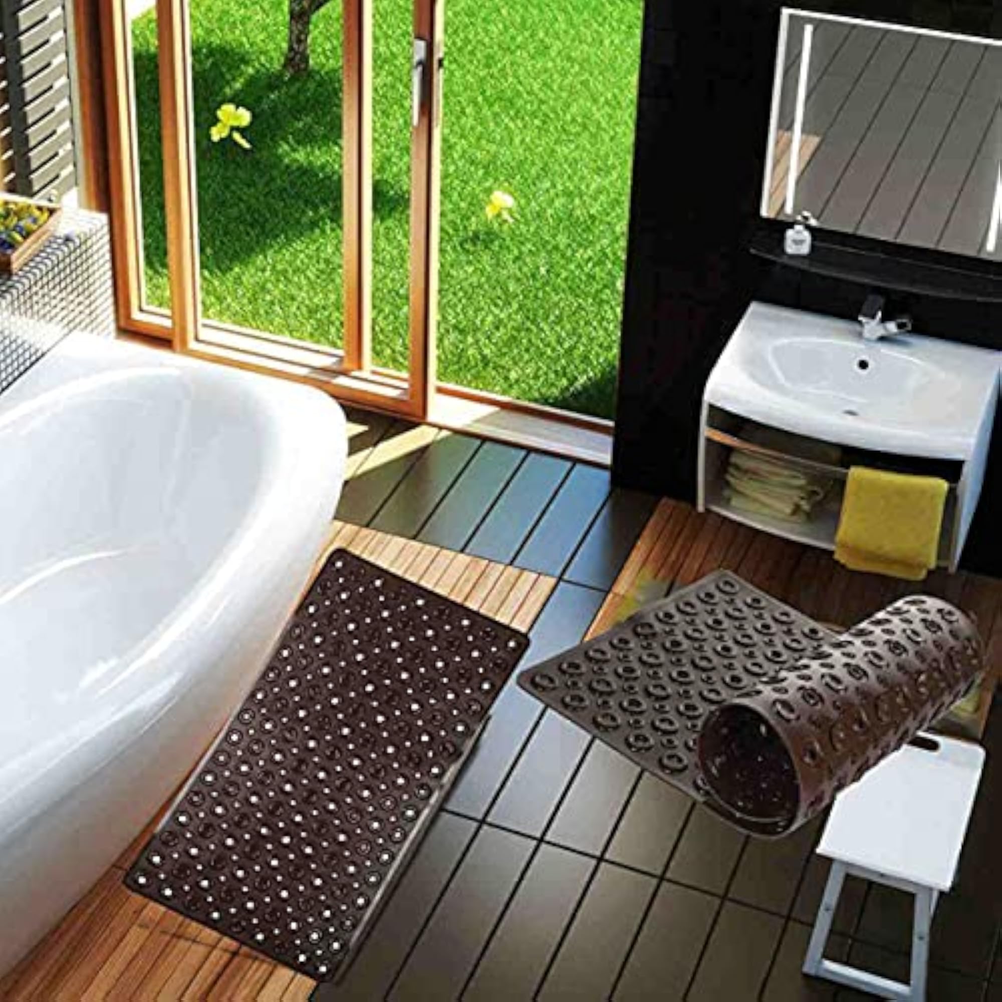 Non-Slippery Bath Mat with Suction Cups