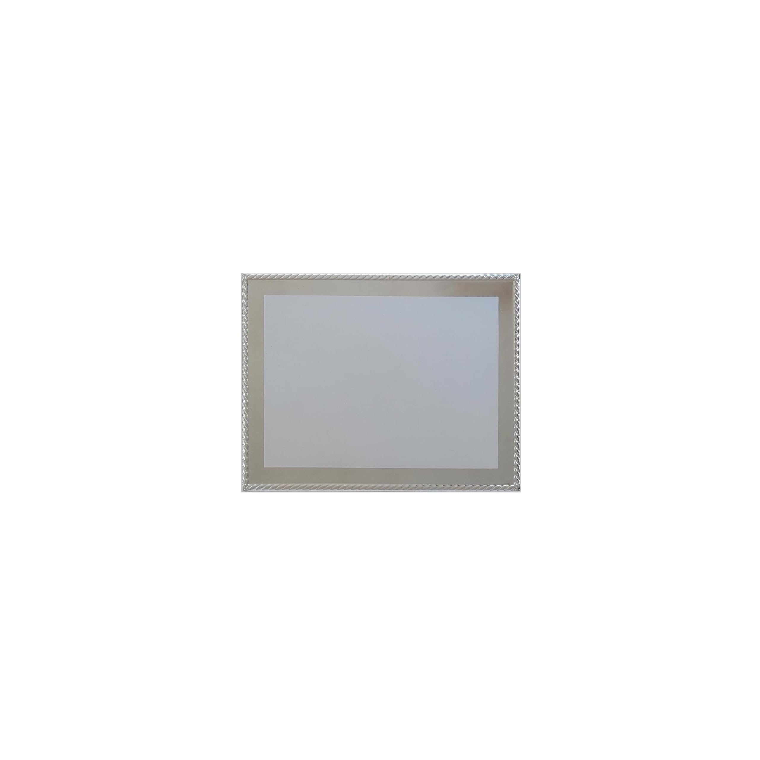 Generico SET TARGA PERSONALIZZABILE IN METALLO CON CORNICE ARTIGIANALE IN LEGNO (bianco-argento)