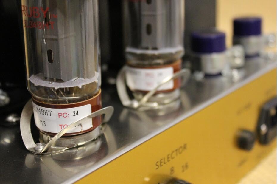 Custom 50-Watt Classic British Style Tone JCM-800 2204HW Handwired Amplifier Head with Master Volume - Image 4