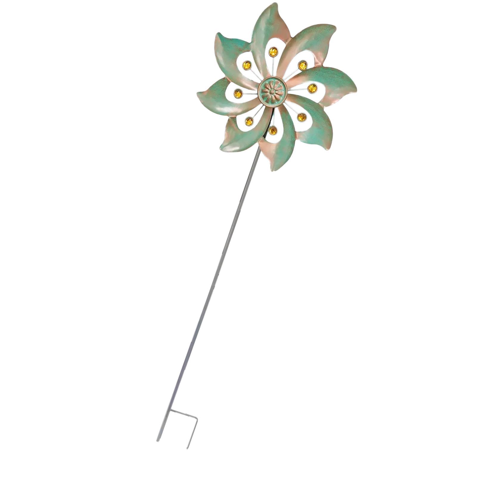 Sculpture en métal antirouille pour sublimer un jardin vide ou une pelouse triste