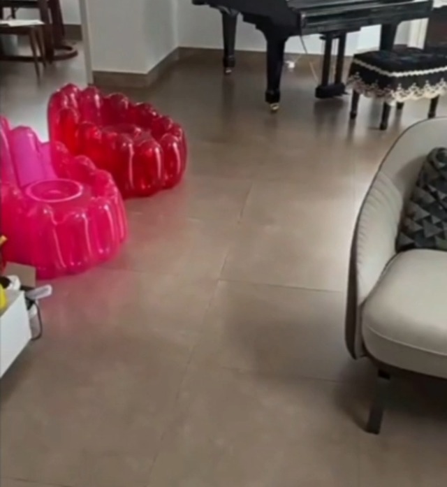 Jelly Inflatable Chair, The Jelly Collection, Indoor Outdoor Portable Blow Up Couch Sofa Seat Yard Couch Air Patio Furniture Home Yellow