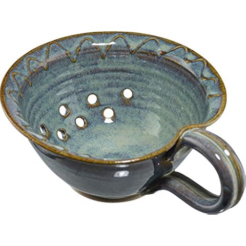 Castle Arch Pottery Irish Handmade Berry and Fruits Washing Bowl 500ml 6x3 Inches Cover