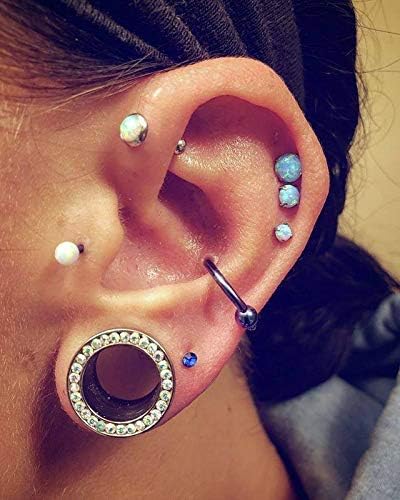 Vista 4 de Body Candy Aretes de acero inoxidable sintético con broche de ópalo paquete de 3