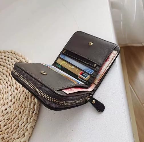 Women's Quilted Leather Small Wallet – Bi-Fold Pocket Card Holder with Zipper for Daily Use2
