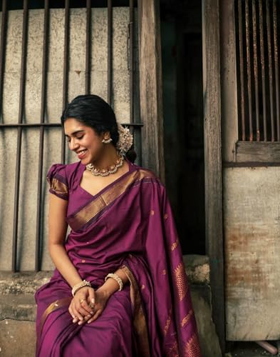 Image of SIRIL Women's Banarasi Kanjivaram Soft Silk Jacquard Saree with Unstitched Blouse Piece