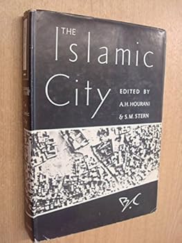 Hardcover Islamic City: A Colloquium Book