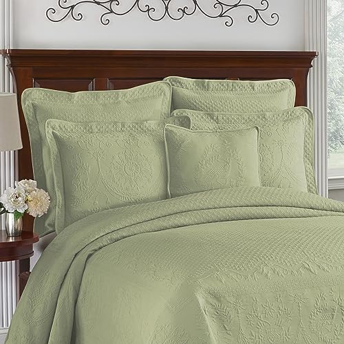 King Charles Modern Farmhouse Floral Matelasse Bedspread, 100% Cotton Breathable Bedding, Full/Queen, Sage