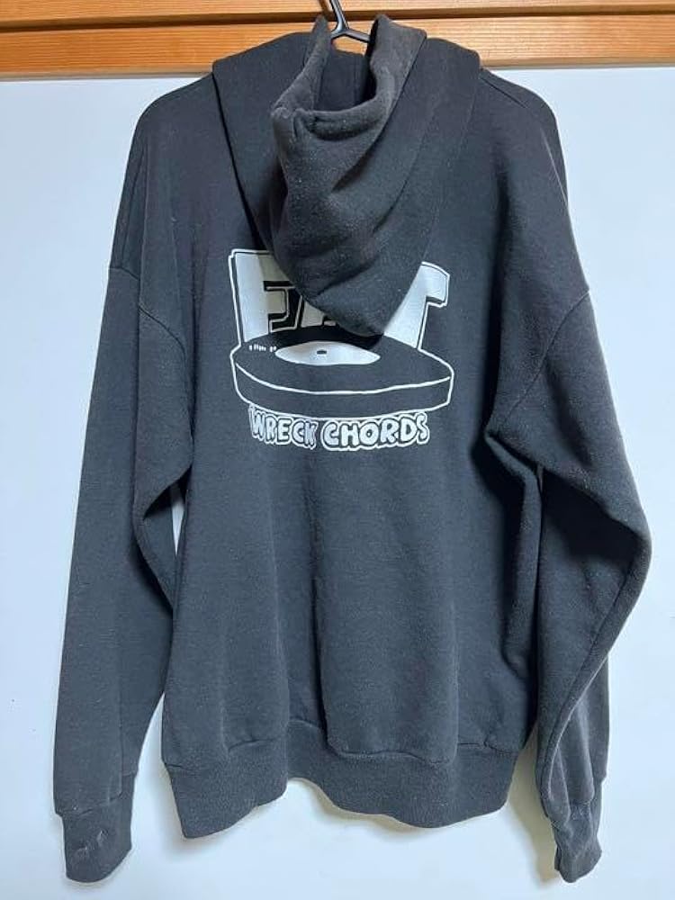 新品未開封 FAT WRECK CHORDS ブラックパーカー Lサイズ Amazon.co.jp: FAT WRECK CHORDS パーカー Lサイズ : ファッション