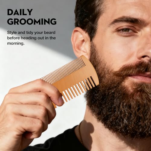 Peine para barba de madera de durazno con estuche miniatura 3