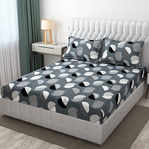 Image of Fitzy 280 TC Fitted Bedsheet King Size, Elastic Bedsheet, 72x78 + 12 Inches Drop,with 2 Pillow Covers (BlackDesgin)