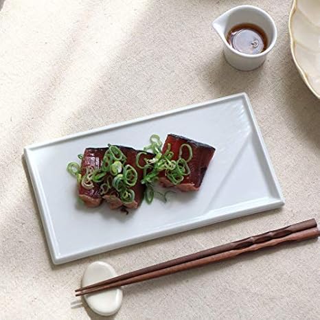 Amazon Cerapockke お醤油の窪みが便利な刺身皿 22cm 国産 美濃焼 角皿 プレート 中皿 タレ皿 仕切り 醤油皿 便利皿 白い食器 食器 器 皿 お皿 陶器 磁器 陶磁器 瀬戸物 カフェ 電子レンジ使用可 食洗機使用可 洋食器 和食器 北欧 おつまみ デザート スイーツ おしゃれ Amazon Cerapockke お醤油の窪みが便利な刺身皿 22cm 国産 美濃焼 角皿 プレート 中皿 タレ皿 仕切り 醤油皿 便利皿 白い食器 食器 器 皿 お皿 陶器 磁器 陶磁器 瀬戸物 カフェ 電子レンジ使用可 食洗機使用可 洋食器 和食器 北欧 おつまみ デザート スイーツ おしゃれ
