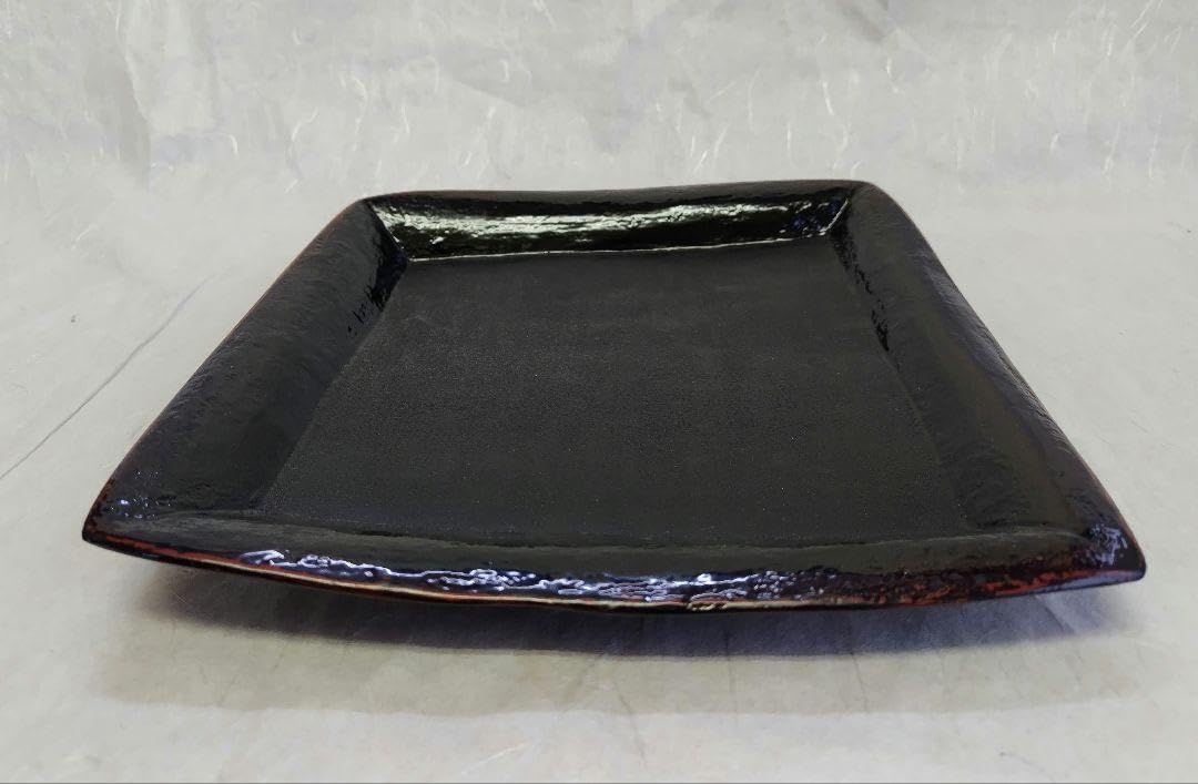 大幅値下げ！　黒塗内朱ヘギ目 独楽形干菓子盆 共箱作品 岡本漆専堂 大幅値下げ！ 黒塗内朱ヘギ目 独楽形干菓子盆 共箱作品 岡本